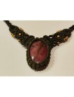 Collar corto macramé - piedra central