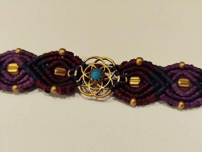Pulsera de Macramé con Adorno Mandala y Piedra Turquesa