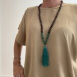 Collar Mala con Perlas y Madera
