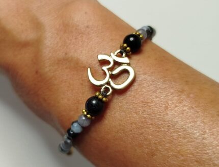 Pulseras Negra/Blanca OM