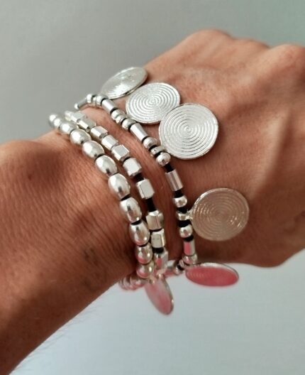 Brazalete Perlas y Medallas Baño Plata