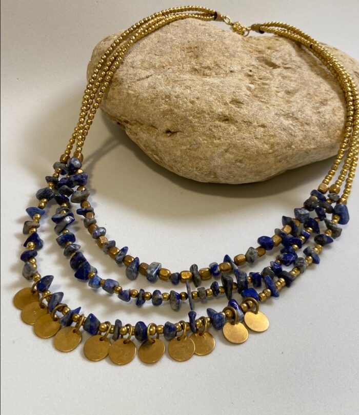 Collar piedras y medallas - layaring