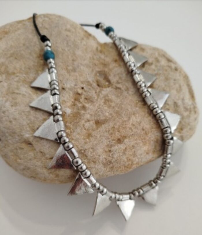 Collar Triangulos