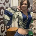 Top escalda corazón boho India detalle manga larga campana