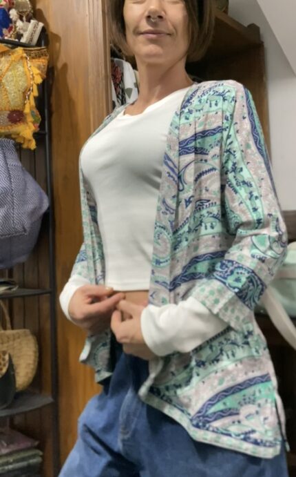 Cárdigan boho India detalle tela fantasía