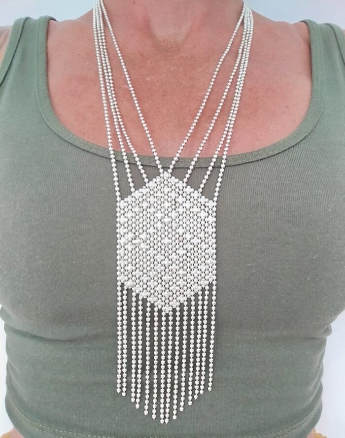 Collar Largo Multicapa de Perlas