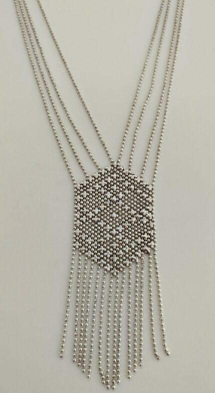 Collar Largo Multicapa de Perlas
