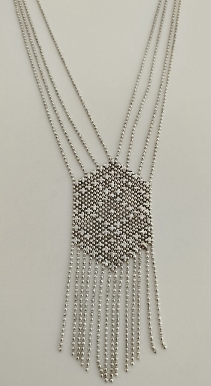 Collar Largo Multicapa de Perlas