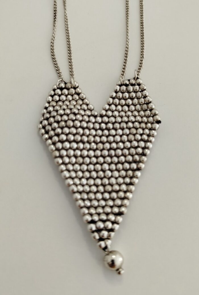 Collar largo - colgante corazón