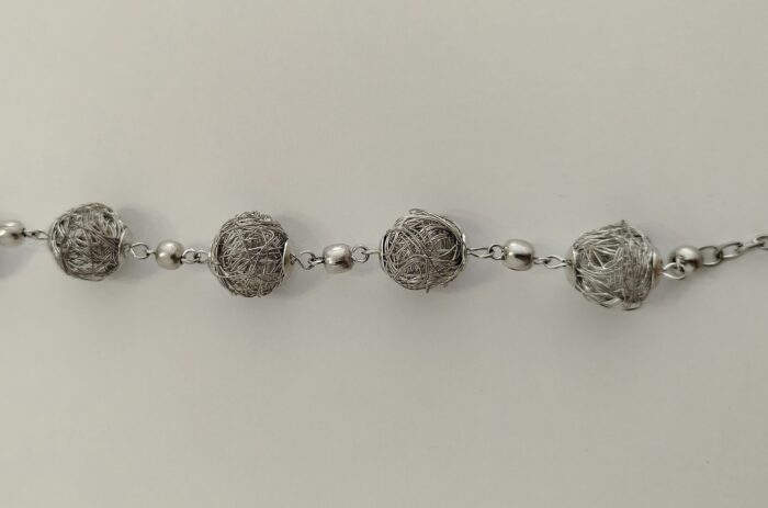 Pulsera Esferas de Hilos