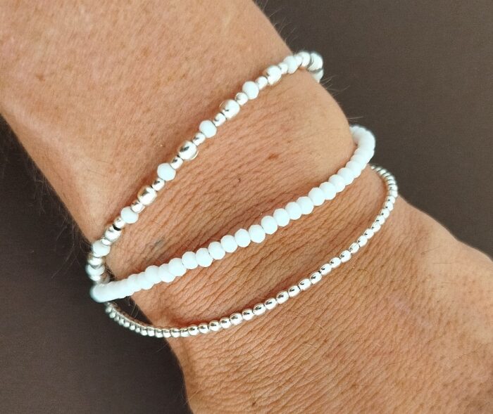 Pulsera Tres Hileras de Perlas Blanca