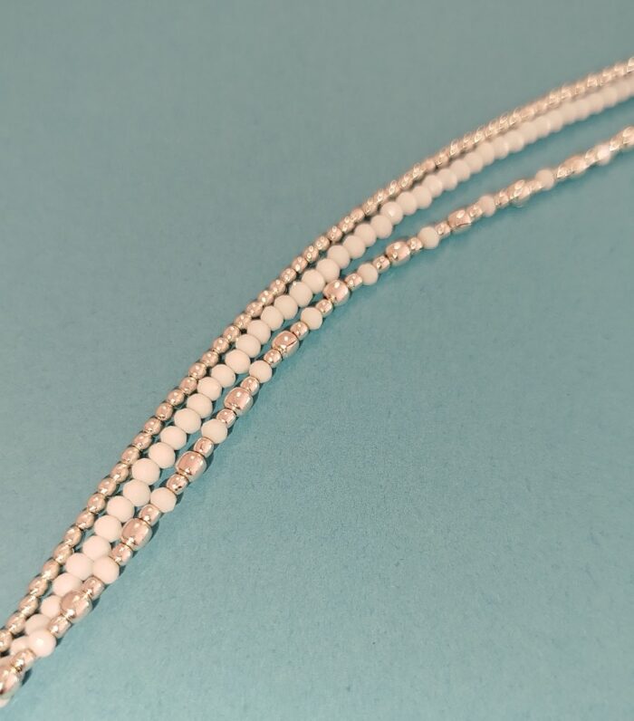 Pulsera Tres Hileras de Perlas Blanca
