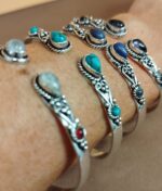 Pulseras Étnicas Rígidas con Perlas