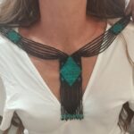 Collar bordado a mano de cuentas - Nera Turquesa
