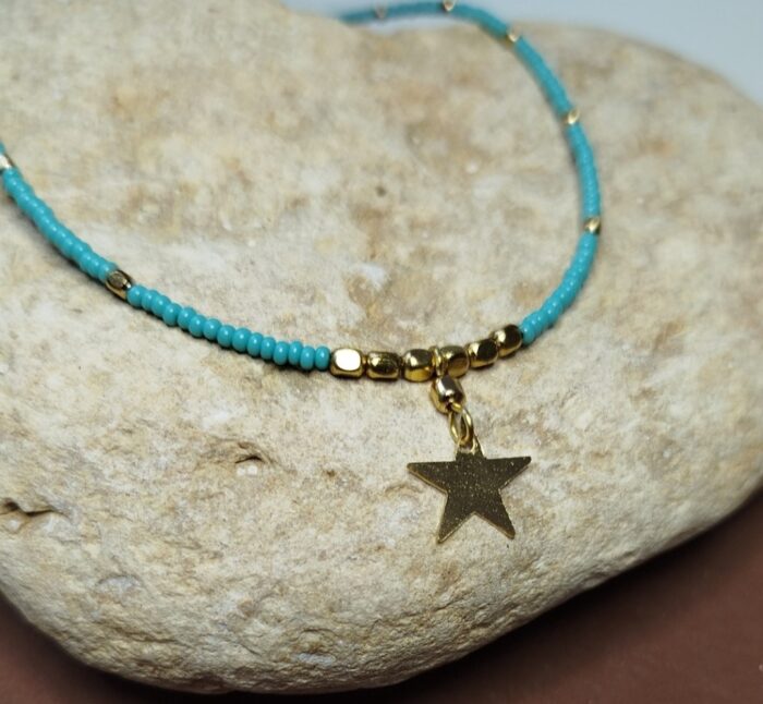 Collar Cuentas y Estrellita dorada
