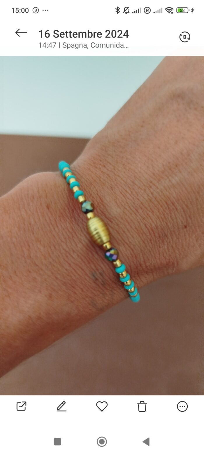 Pulsera Fina Cuentas Colorada