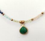 Collar Cuentas y Gota de Piedra