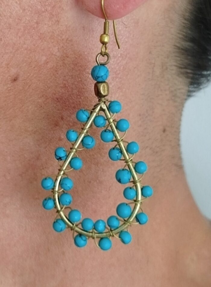 Pendientes Gota y Cuentas