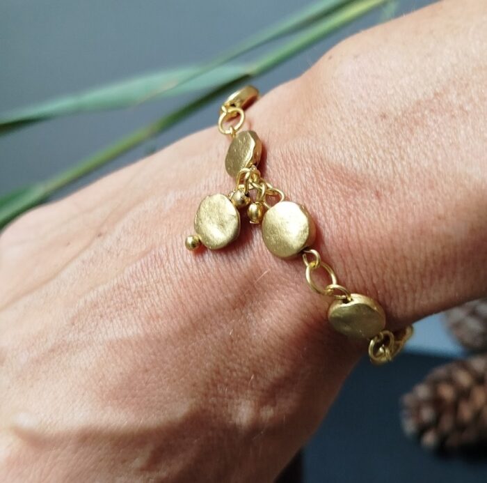 Pulsera Aros y Ciondolo Decorado