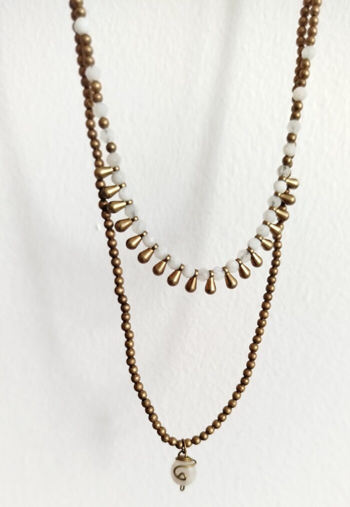 Collares Cuentas y Piedra