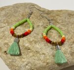 Pendientes con cuentas y borla