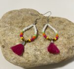 Pendientes con cuentas y borla