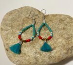 Pendientes con cuentas y borla