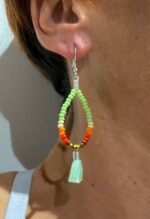 Pendientes con cuentas y borla