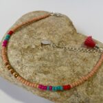 Tobillera con cuentas y borla