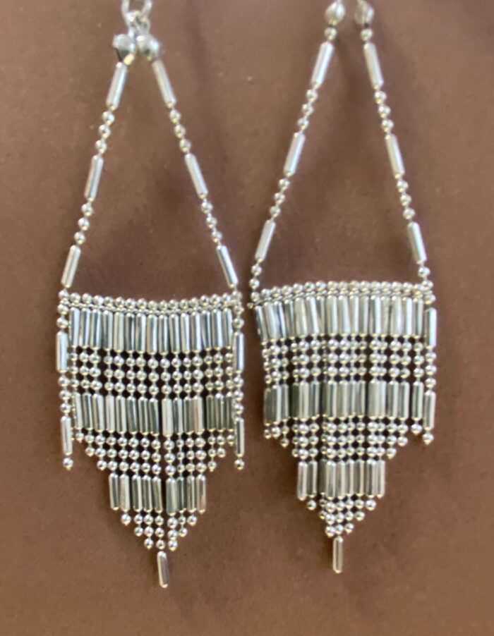 Pendientes Jakarta hancho