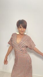 Vestido largo con lazo que se ata detrás de la espalda, escote en pico, elegante, bohochic