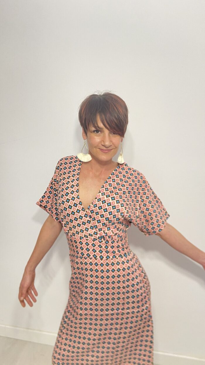 Vestido largo con lazo que se ata detrás de la espalda, escote en pico, elegante, bohochic