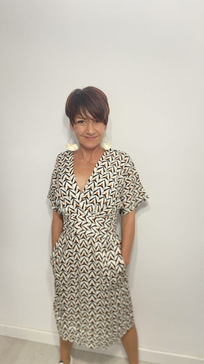 Vestido largo con lazo que se ata detrás de la espalda, escote en pico, elegante, bohochic