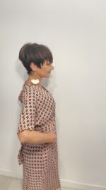 Vestido largo con lazo que se ata detrás de la espalda, escote en pico, elegante, bohochic