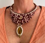 "Tramas de Oriente"- Collar choker de macramè