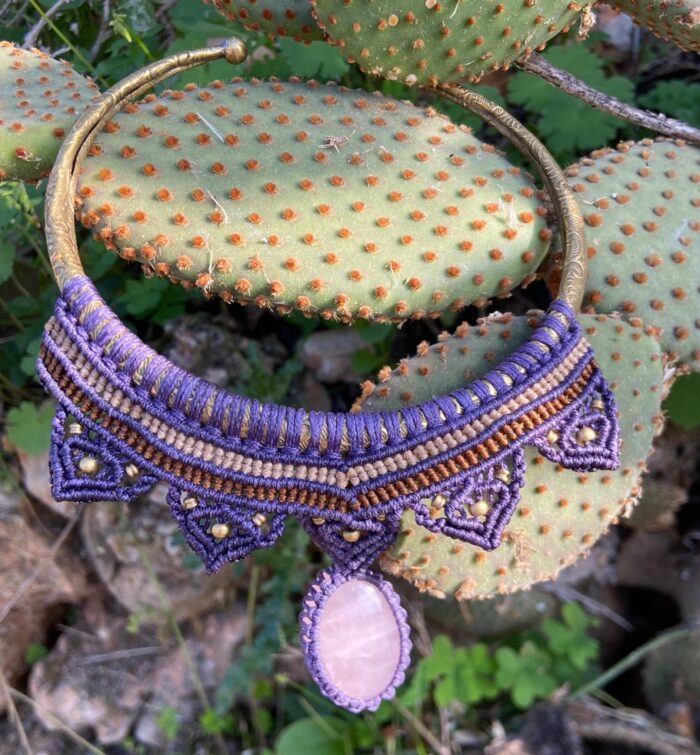 "Tramas de Oriente"- Collar choker de macramè