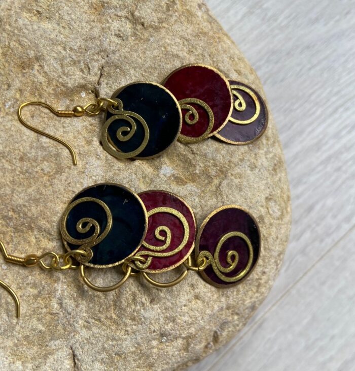 Pendientes"Oriente" – Cascada de Espiral