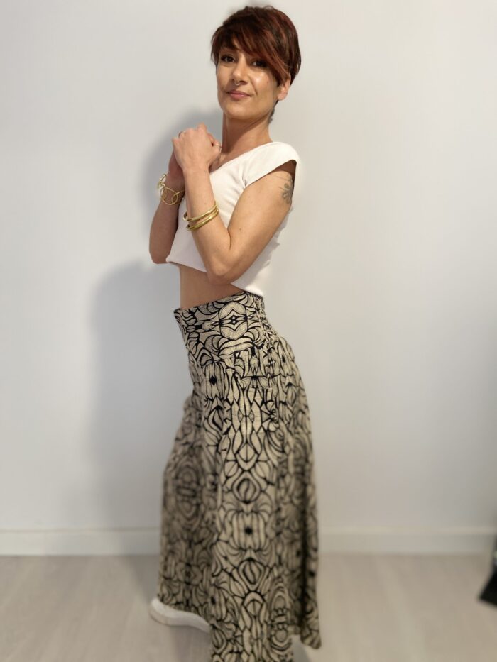 Pantalón capri ancho (largo tres cuartos) - Naisha Handmade Designs