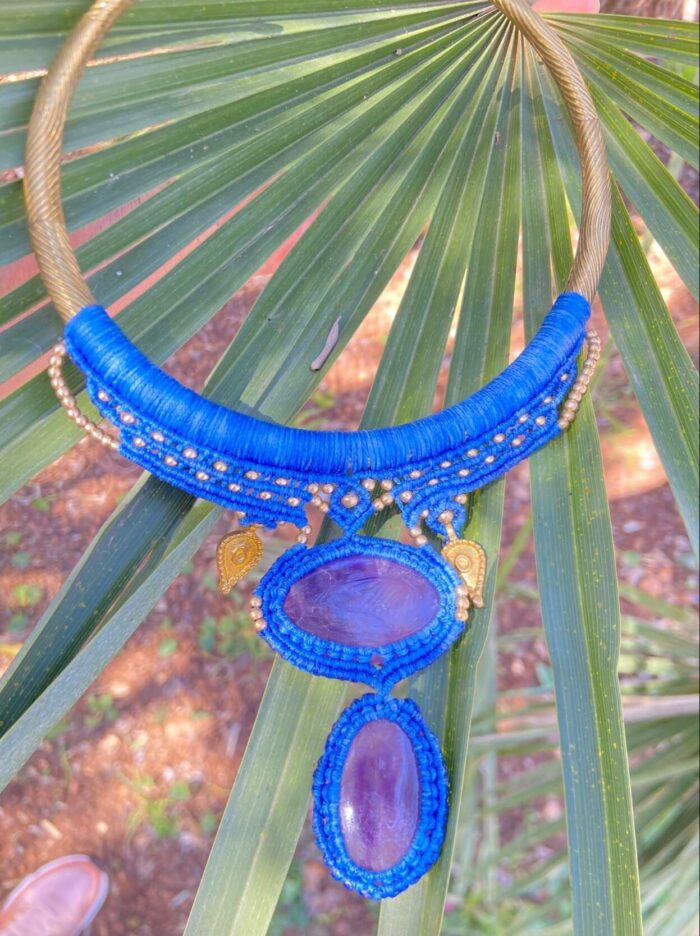 "Tramas de Oriente"- Collar choker de macramè