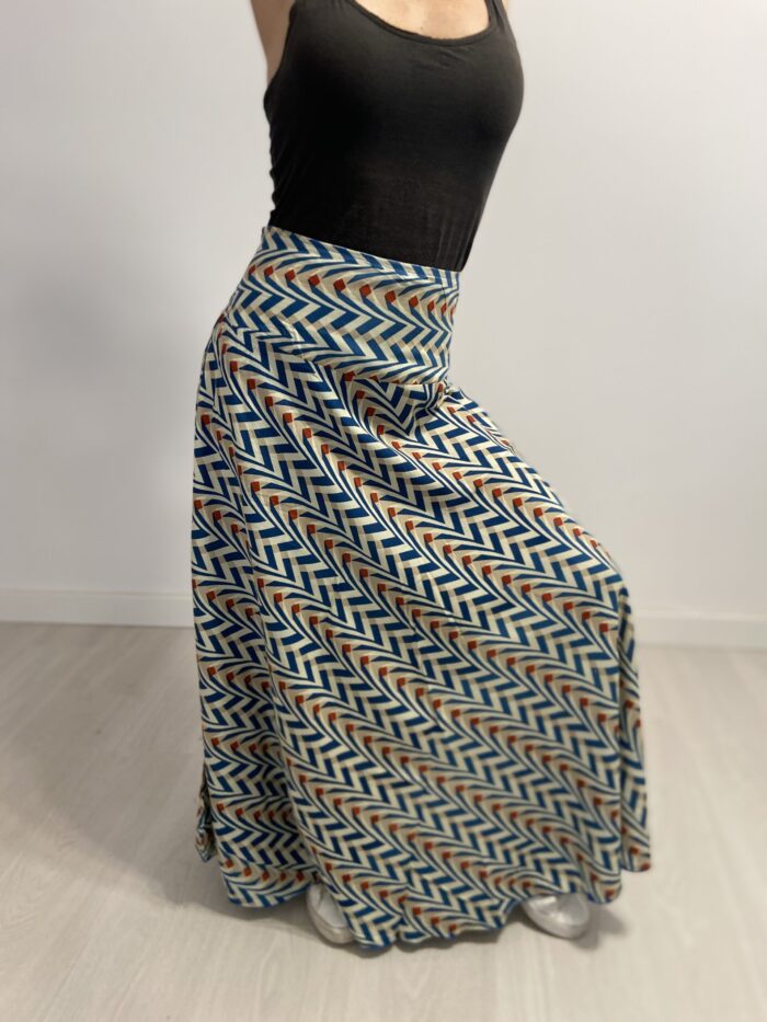 Ethereal Wave Skirt - Larga