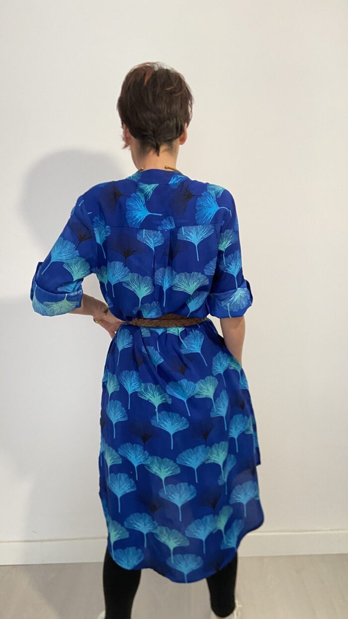 Flowy Essence - Camiciona con Botones