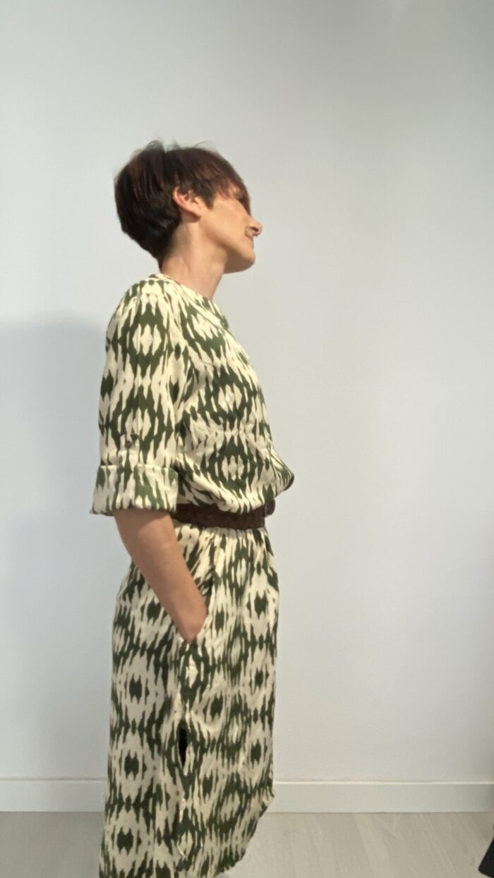 Flowy Essence - Camiciona con Botones