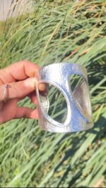 Brazalete Ethereal – Rígido con baño de plata