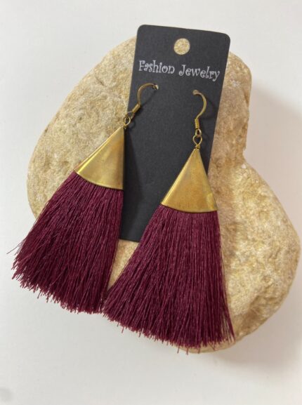 Pendientes Artesanales con Cuentas y Borlas Grandes