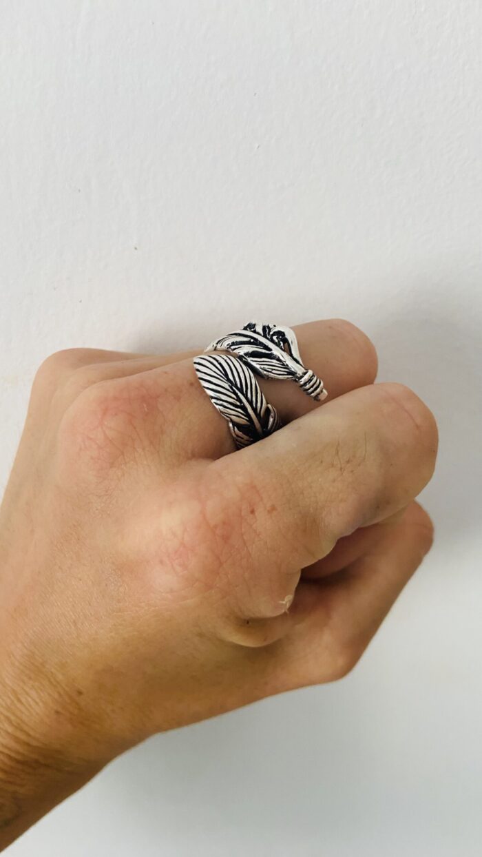 Anillo Pluma de Plata – Ajustable y artesanal de la India