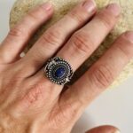 Anillo trenzado en plata artesanal, ajustable y bohemio